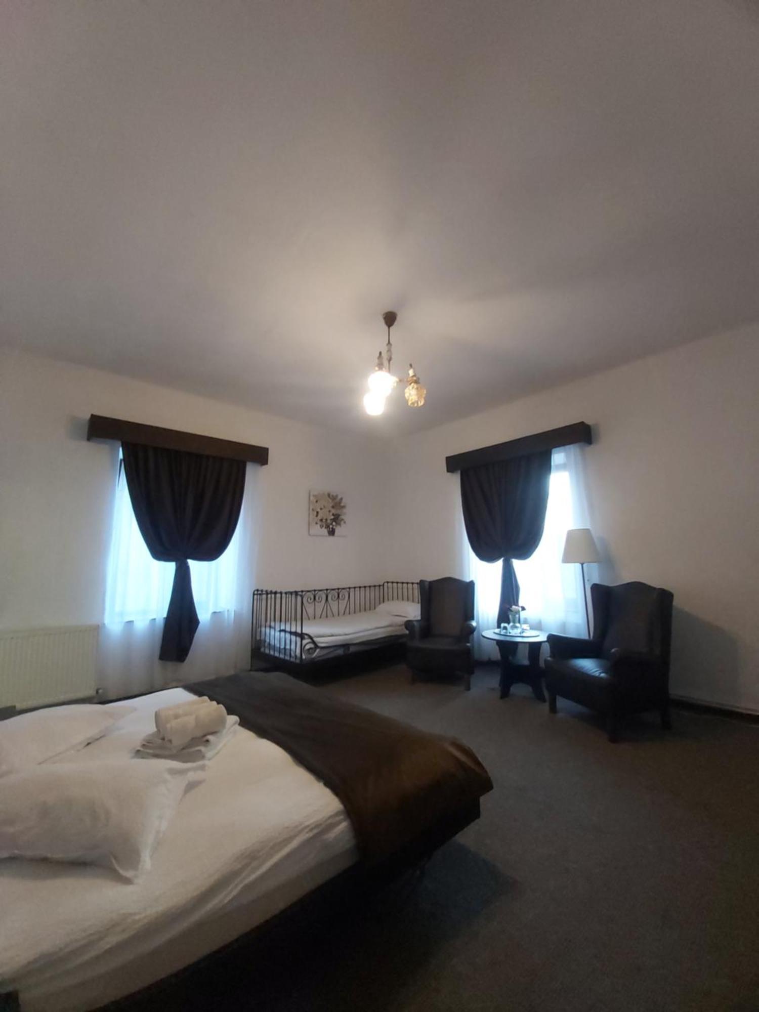 Vila Micul Castel Sinaia Zewnętrze zdjęcie